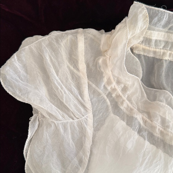 Elie Tahari Chiffon Blouse & Camisole - Picture 2 of 15